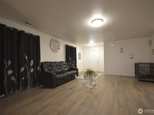 20000 Kuper Court SW