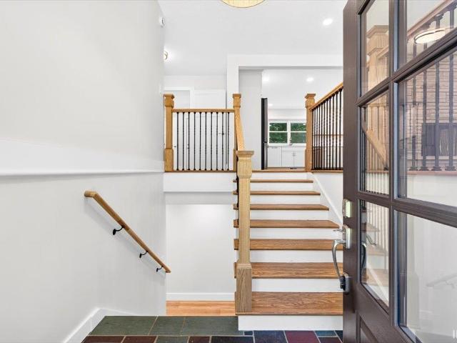 2000 N River Road