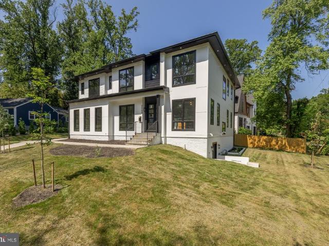 2000 Oswald Place