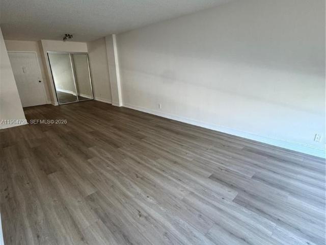 2000 Atlantic Shores Blvd Unit 209, Hallandale Beach, US, FL