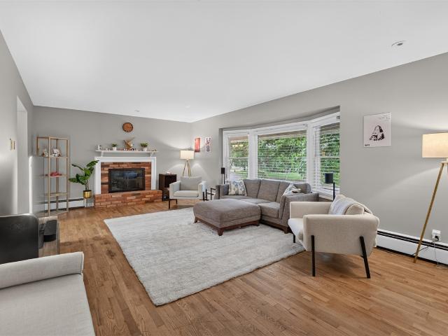 2000 Cascade Drive