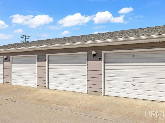 2000 Lake Shore Unit N Drive