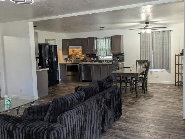 2000 robins ln se # 78