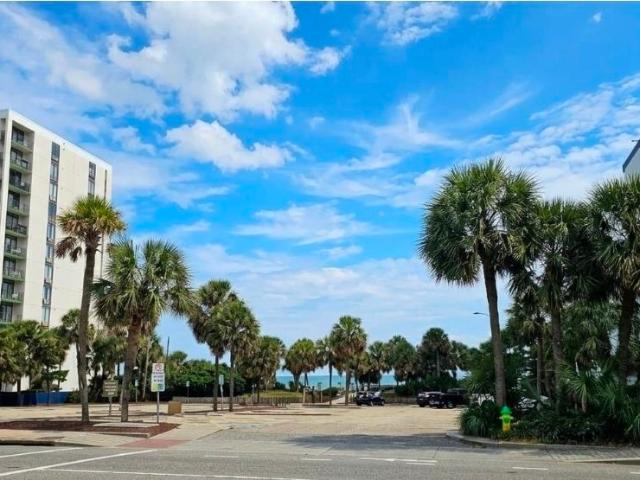 2000 S Ocean Blvd. V401A B