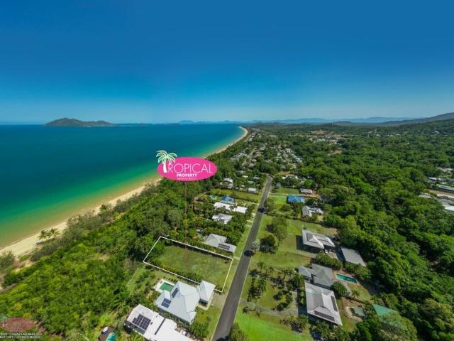 2000m2! Half an Acre of the Beachfront!