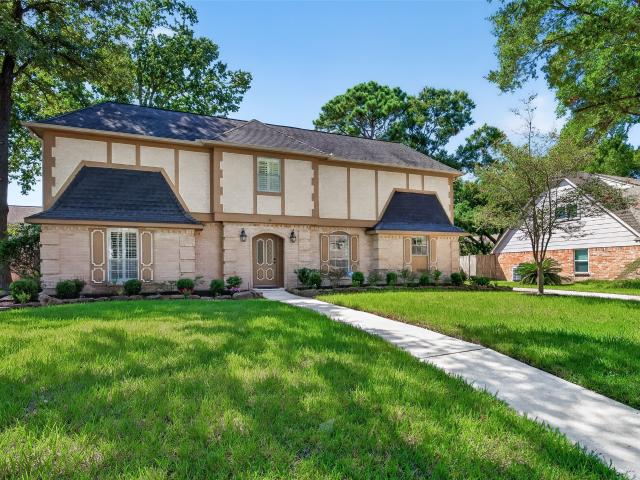 20011 Pinehurst Bend Drive