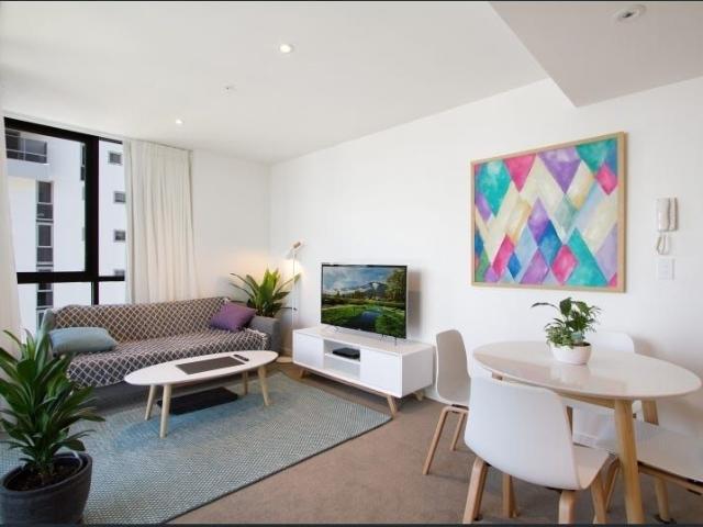 2001/2663 Gold Coast Highway, BROADBEACH, QLD 4218
