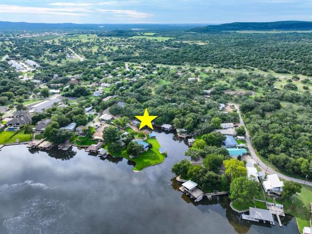 2001 Granite Cove Rd, Kingsland, TX