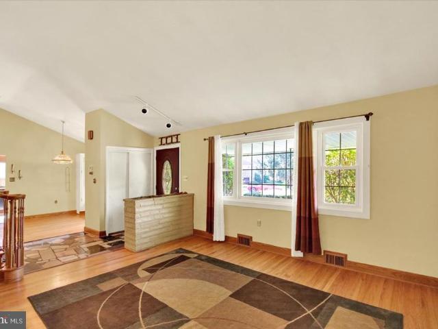 2001 Reservoir Road