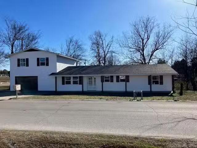 2001 TYLER ST, POCAHONTAS, AR 72455