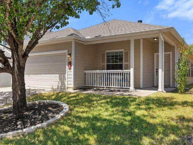 2002 Charlotte Estates Dr