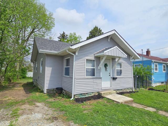 2002 E Highland Ave, Muncie, IN 47303 | MLS #22095