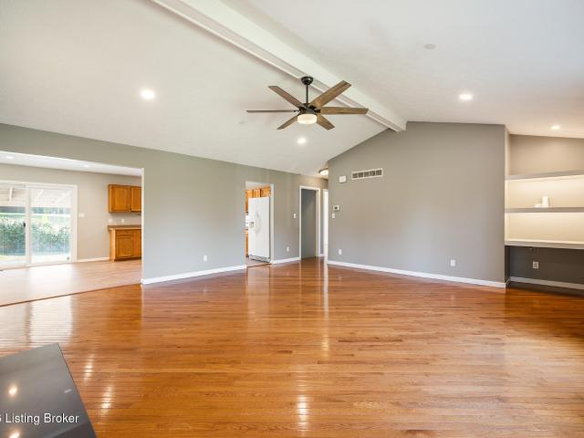2002 Forrest Park Dr