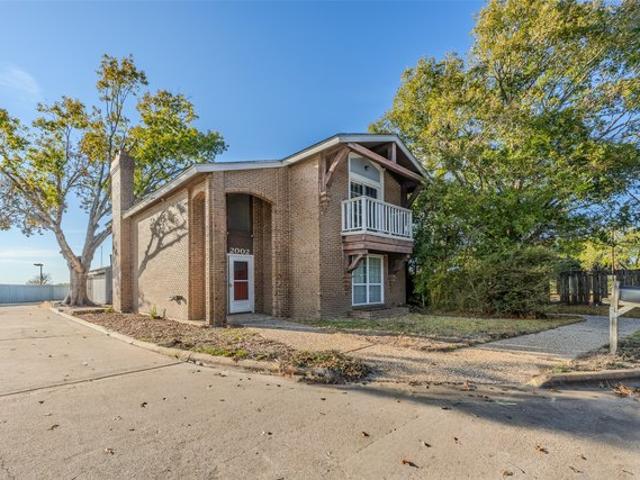 2002 S Lubbock St, Brenham, TX 77833