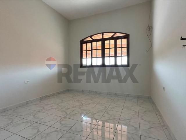 200.00 M² Sobrado Alugar, 3 Dormitórios localizado em Rua Gameleiras, 77, Jardim Ismênia, São José dos Campos, São Paulo, 12221130 | Brasil