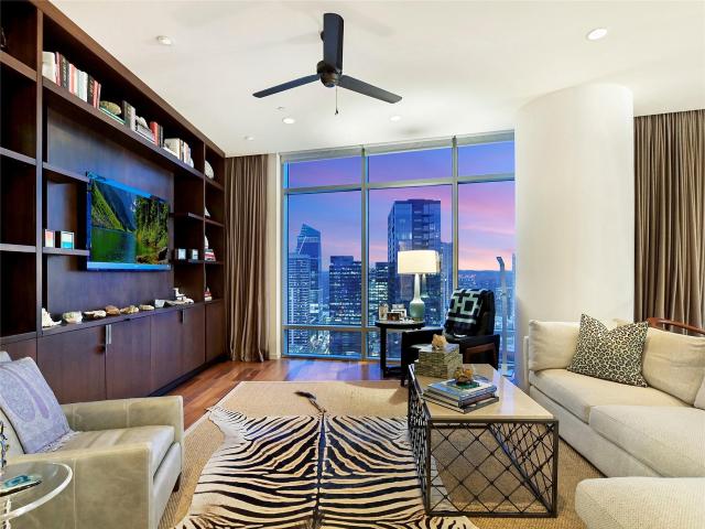 200 Congress Ave # 30E