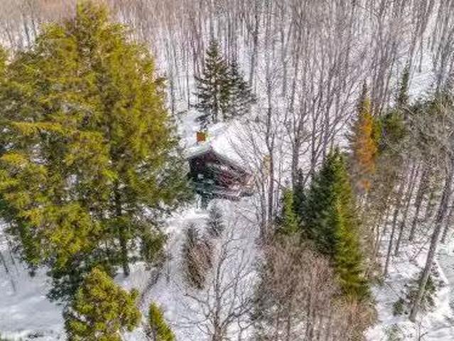 200 Ch. Lakeshore, Morin Heights, QC, J0R 1H0 house for sale.