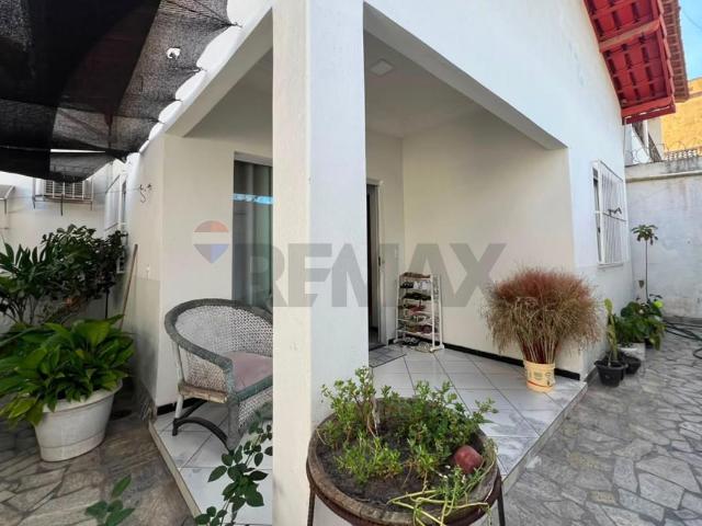 200 Área Útil Casa Alugar, 3 Dormitórios localizado em Bela Vista, Teixeira de Freitas, Bahia, 45990145 | Brasil