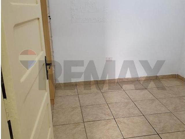 200 Área Útil Casa de Vila Alugar, 3 Dormitórios localizado em Santana, São Paulo, São Paulo, 02403045 | Brasil