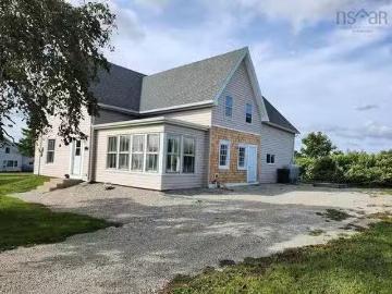 200 Argyle Street, Yarmouth, NS, B5A 3X3 house for sale Lis.