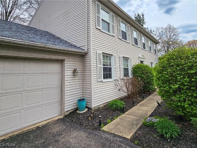 200 Briarbrook Court NE