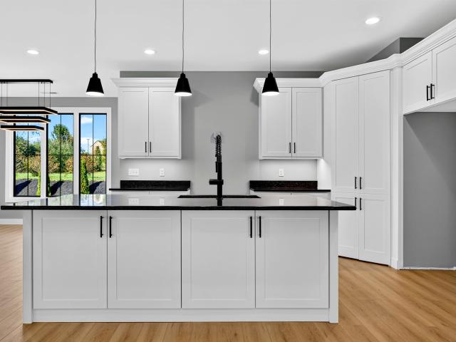 200 gray dr