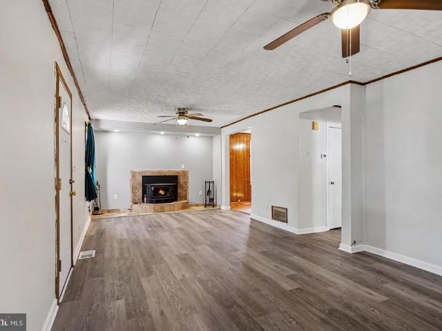 200 Greenway Road SE