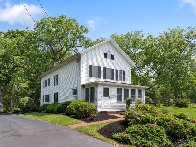 200 Damascus Rd, Branford, CT 06405 | MLS #24104