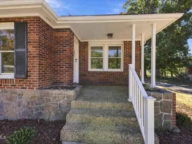 200 Dennis Cove Road