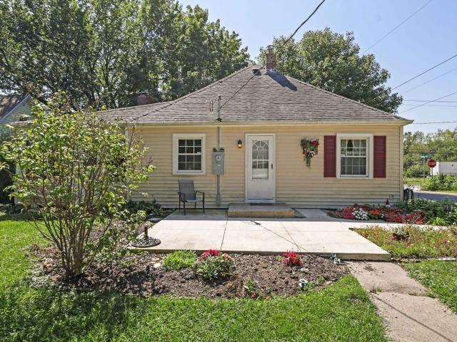 200 E Elm Street