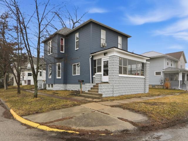 200 E King Street