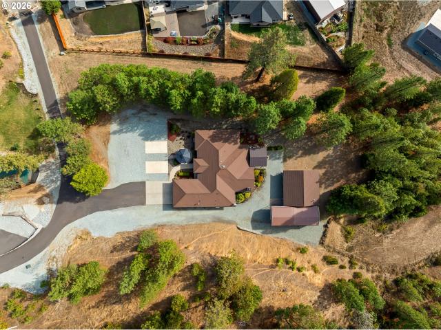 200 eagle ridge dr