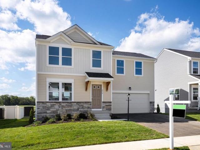 200 Eddy Rd, Inwood, WV 25428