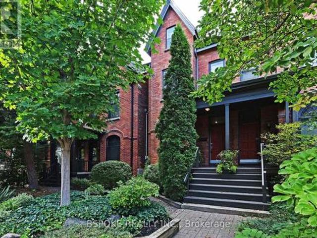 200 First Avenue, Toronto, ON, M4M 1X1 house for sale | Listing ID E13790 | Royal LePage