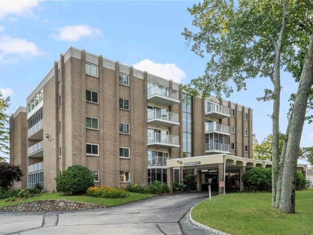 200 Hoffman Avenue 500