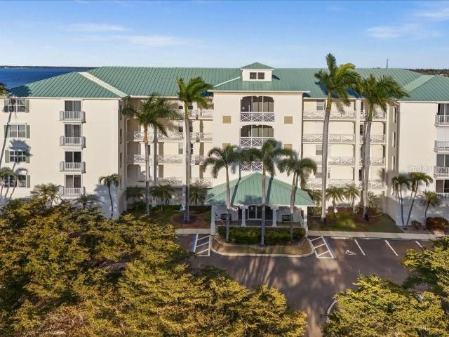 200 Harbor Walk Dr, Unit 233, Punta Gorda, FL 33950 | MLS #C7527