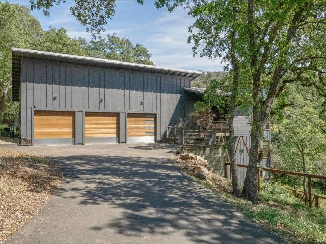 200 Hidden Creek Dr, Auburn, CA 95603 | MLS #226041