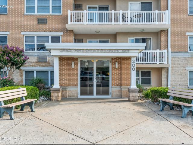 200 Ocean Park Avenue Unit 1K