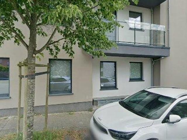 200 m2 apartment for rent in Nijvel