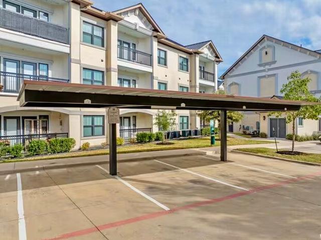 200 Maple Lane Unit 1201, Elgin, US, TX