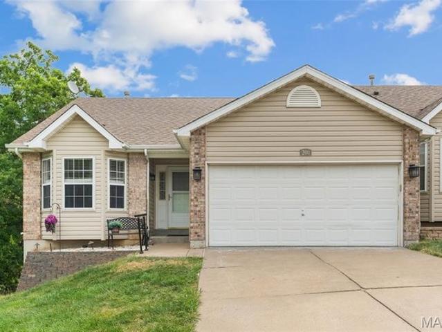 200 Meadowview Dr, Warrenton, MO 63383