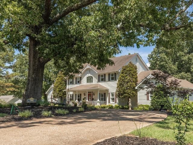 200 Nalonna Dr