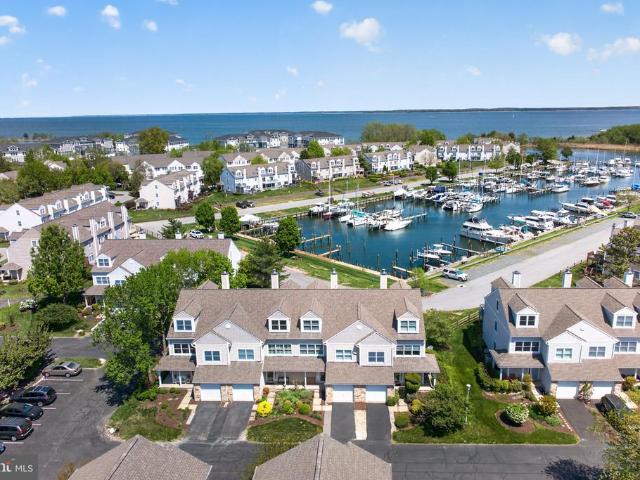 200 Schooner Way