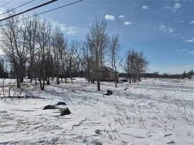 200 Sioux Road W, Winnipeg, MB, R3X 1V9 vacant land for sale.