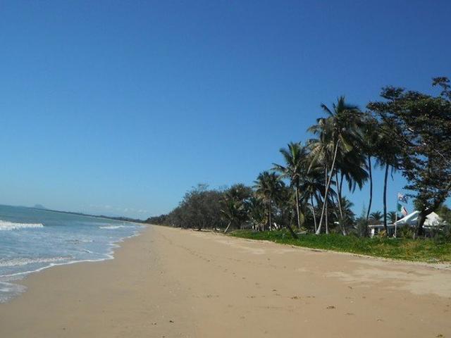 200 STEPS TO THE BEACH