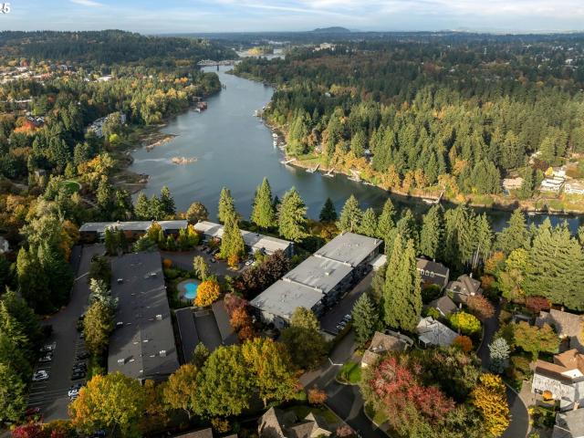 200 SW Burnham Rd, Unit 200, Lake Oswego, OR 97034 | MLS #646913