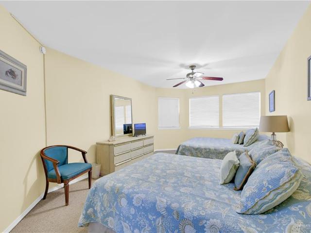 200 Padre Boulevard 3208C
