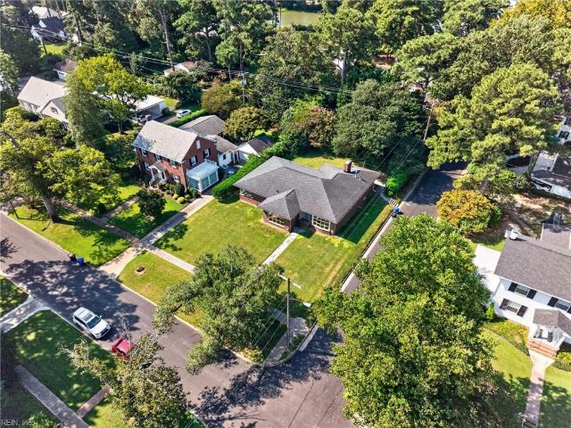 200 Park RD