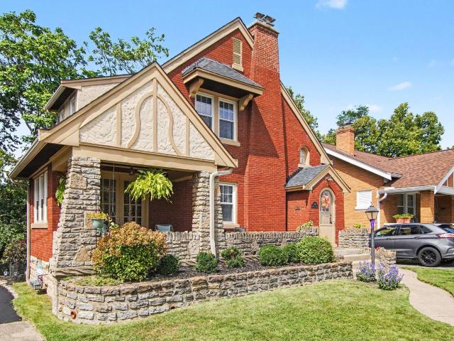 200 Rosemont Avenue