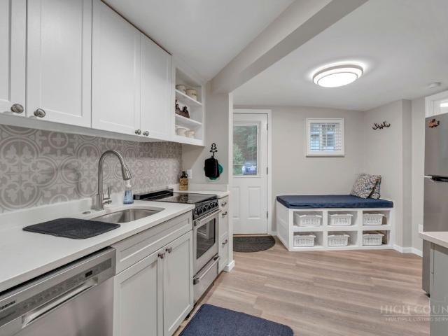 200 River Road 2